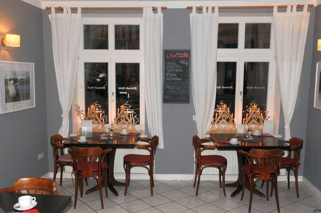 Altstadt Cafe Гафельберґ Екстер'єр фото